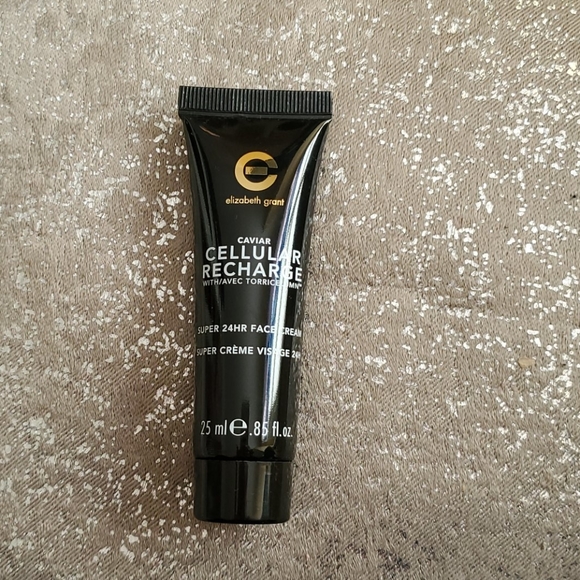 Elizabeth Grant caviar cellular recharge - Picture 1 of 3